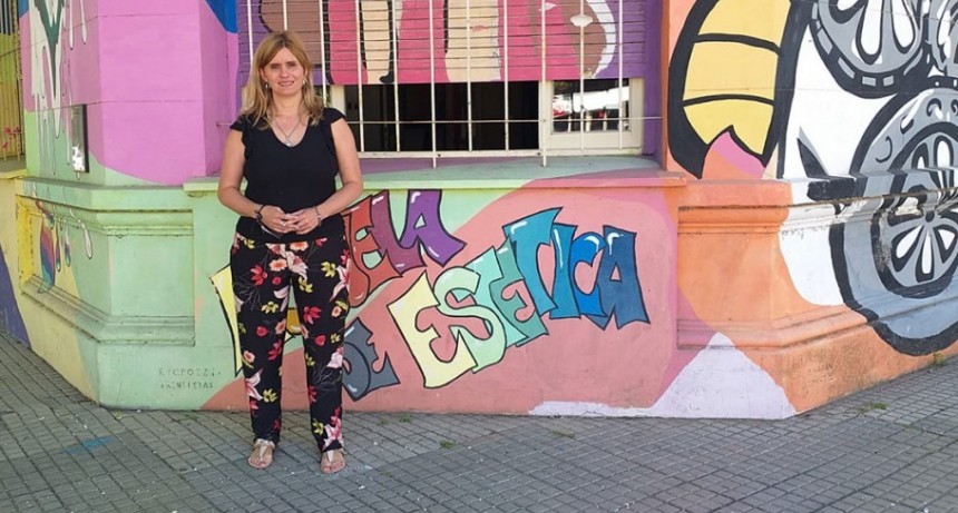 La Escuela de Estética cierra el año con una gran muestra al aire libre