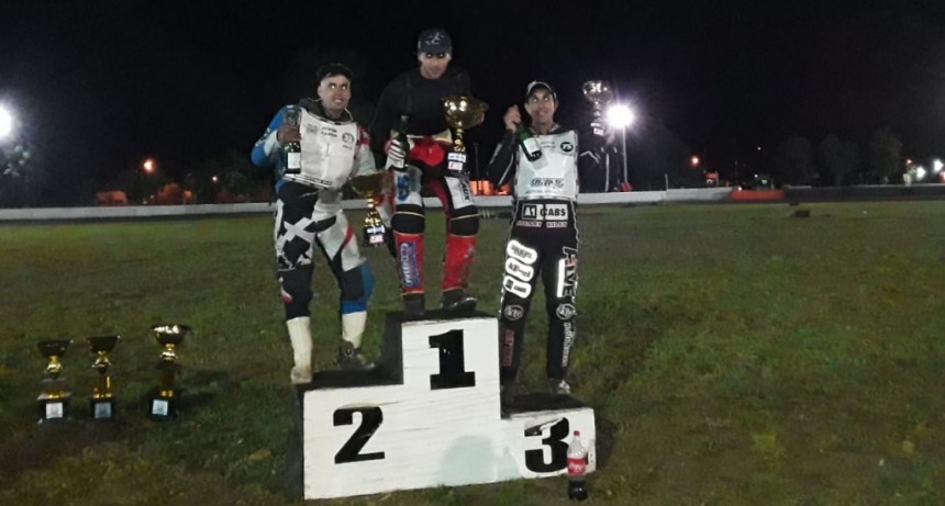 Bolívar disfrutó del premio coronación del Speedway 