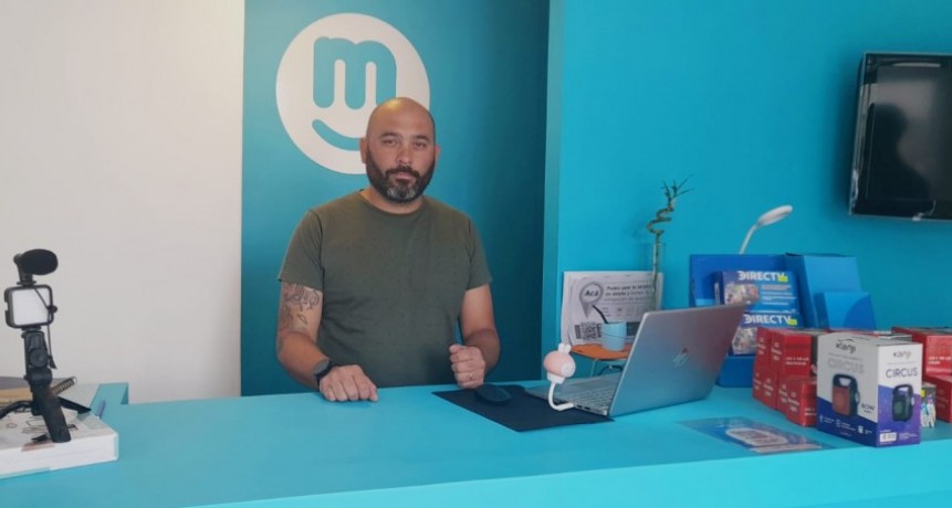 Maximiliano Tourret (Mini Tecnobazar): “Comenzamos el sábado porque muchos amigos nos empezaron a llamar y adelantamos la apertura del local”