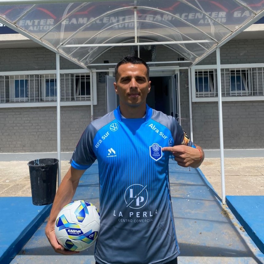 Renso Pérez nuevo refuerzo del Club Ciudad de Bolívar 