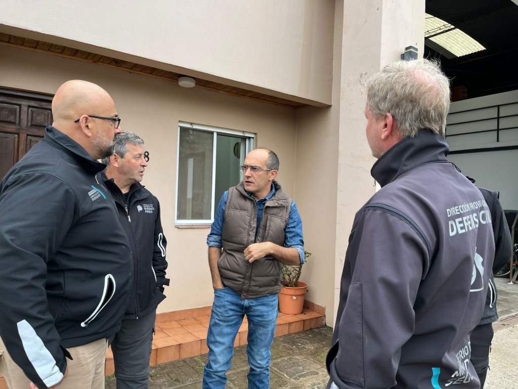 Cola de tornado en Urdampilleta: El intendente Pisano encabeza el operativo de emergencia en articulación con el gobierno provincial