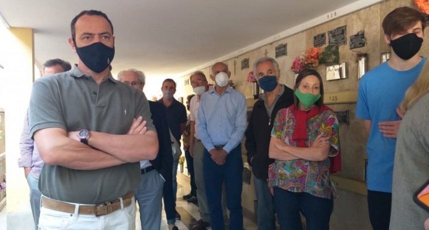 Se realizó un homenaje a Jorge Ravassi y Gabriel Virgini para conmemorar el Día del Médico