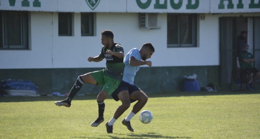 El Club Ciudad de Bolívar visitó a Sarmiento de Junín y disputó 2 partidos amistosos