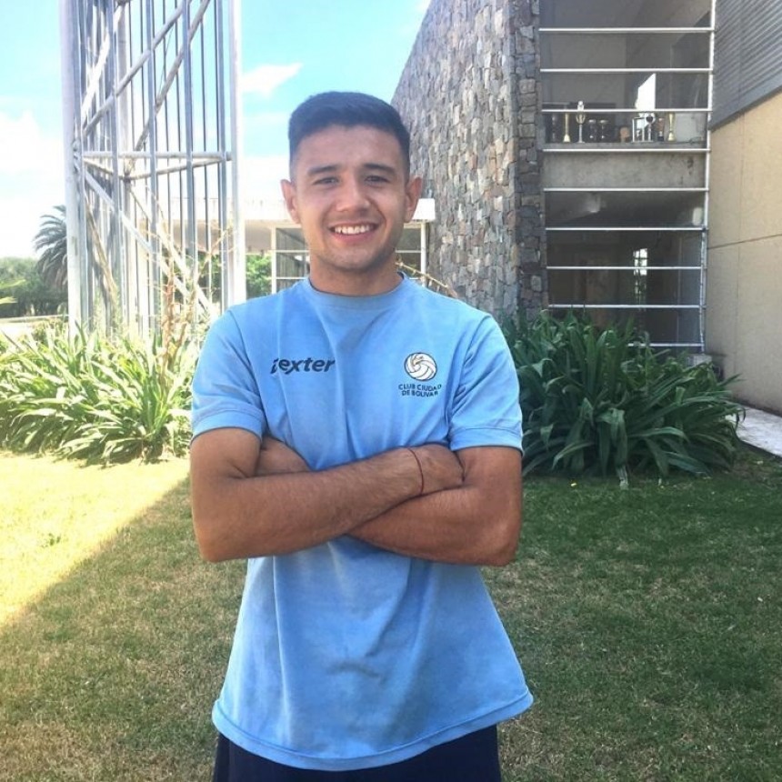 El bolivarense Elias Gutierrez se suma al Club Ciudad 