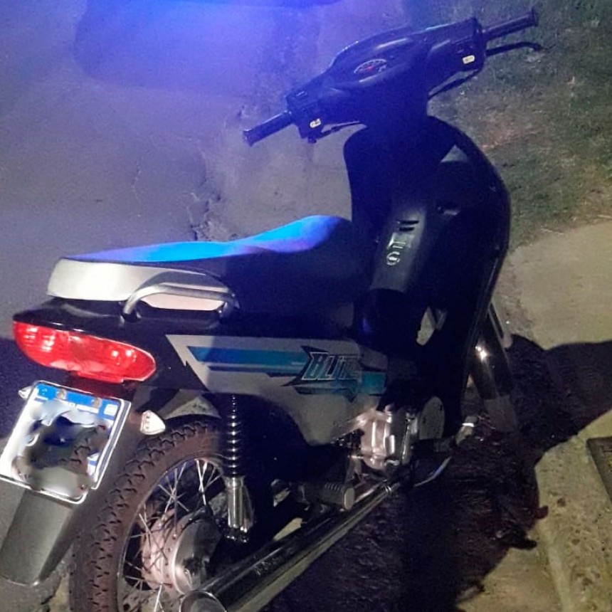 Dos j&oacute;venes fueron trasladadas al hospital tras una colisi&oacute;n