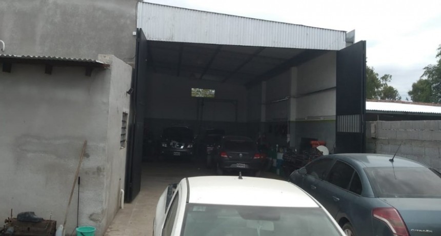 Robaron una importante suma de dinero de un taller mecánico ubicado en barrio Vivanco