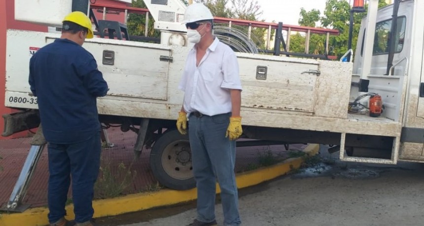 Mario Caporale: “Estamos trabajando a pleno y no damos abasto, ahora ocurrió este hecho con un cable de alimentación que se prendió fuego”