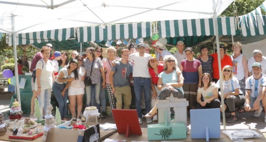 Feria Verde cumplió 8 años y fue visitada por Marcos Pisano y Javier Fernández