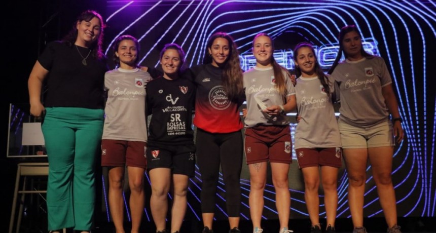 La Dirección de Deportes y la Liga de Fútbol cerraron el año con una fiesta en el Centro Cívico