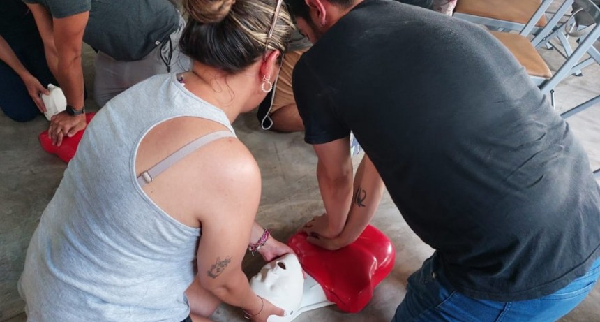 La Mesa Intersectorial de Nocturnidad capacitó a trabajadores de Boliches en la Vizcaína