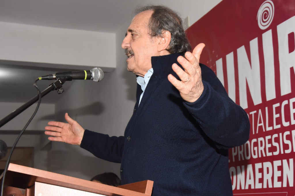 Alfonsín: “en la argentina hay que renovar el pacto democrático”