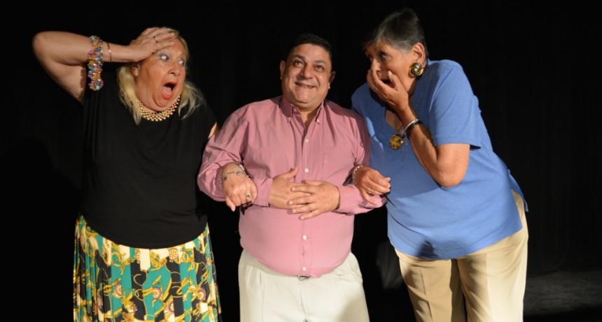 El Mangrullo estrena la comedia ‘Se me murió entre los brazos’ 