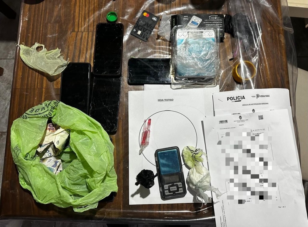 Informe Oficial de la Jefatura Departamental de Policía de Bolívar: se realizó un allanamiento que arrojó resultado positivo